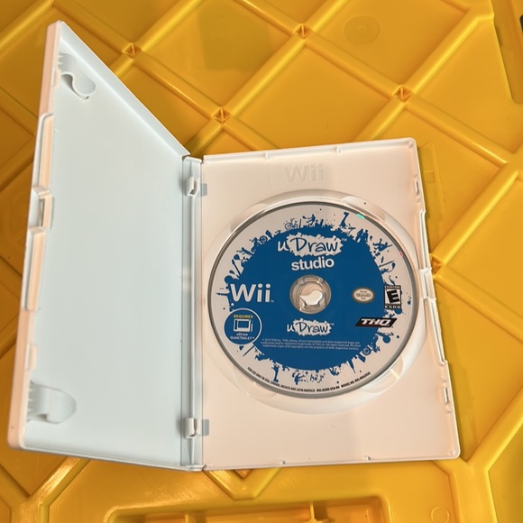 uDraw studio Wii -GAME ONLY- - Picture 3 of 4